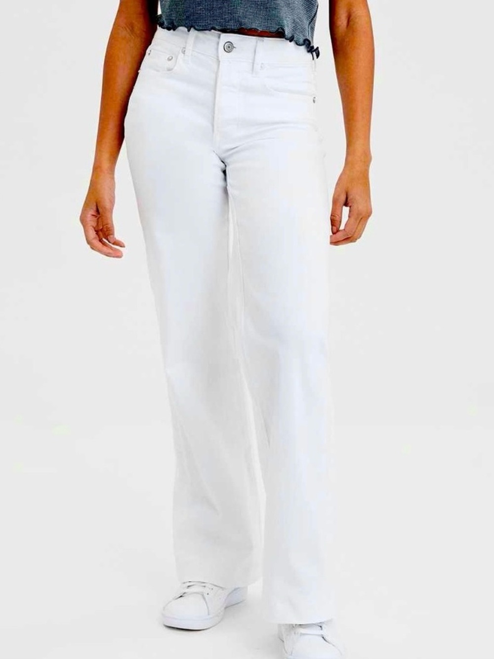 New American Eagle Size 18 Long white high rise button fly wide leg jeans